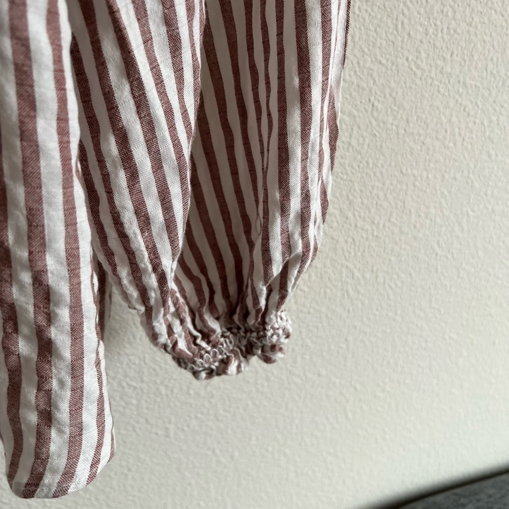 𝅺MAX Studio Long Sleeve Striped Ivory and Brown Blouse. Size Small. EUC. - Picture 5 of 7